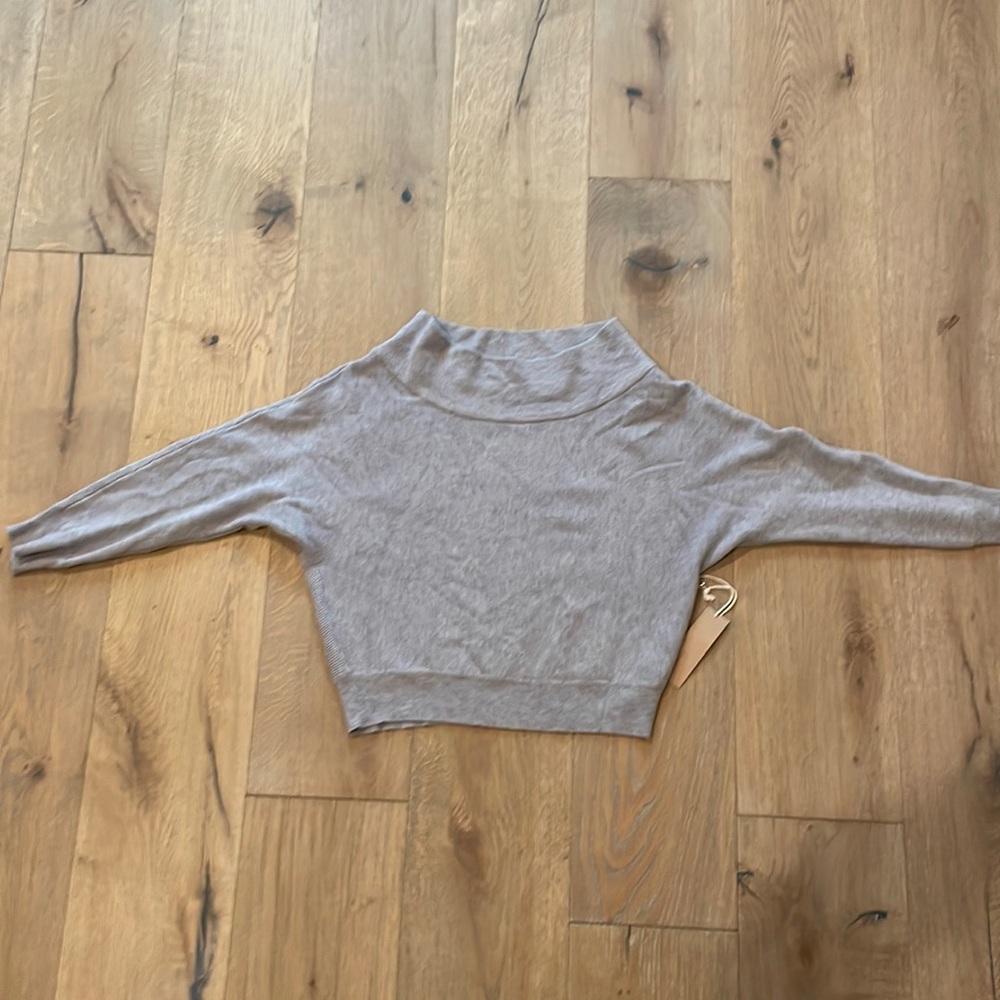 Dreamers off shoulder sweater